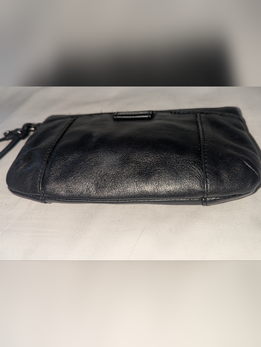 Coach Black Leather Wristlet Clutch with Logo Charm - Picture 6 of 9